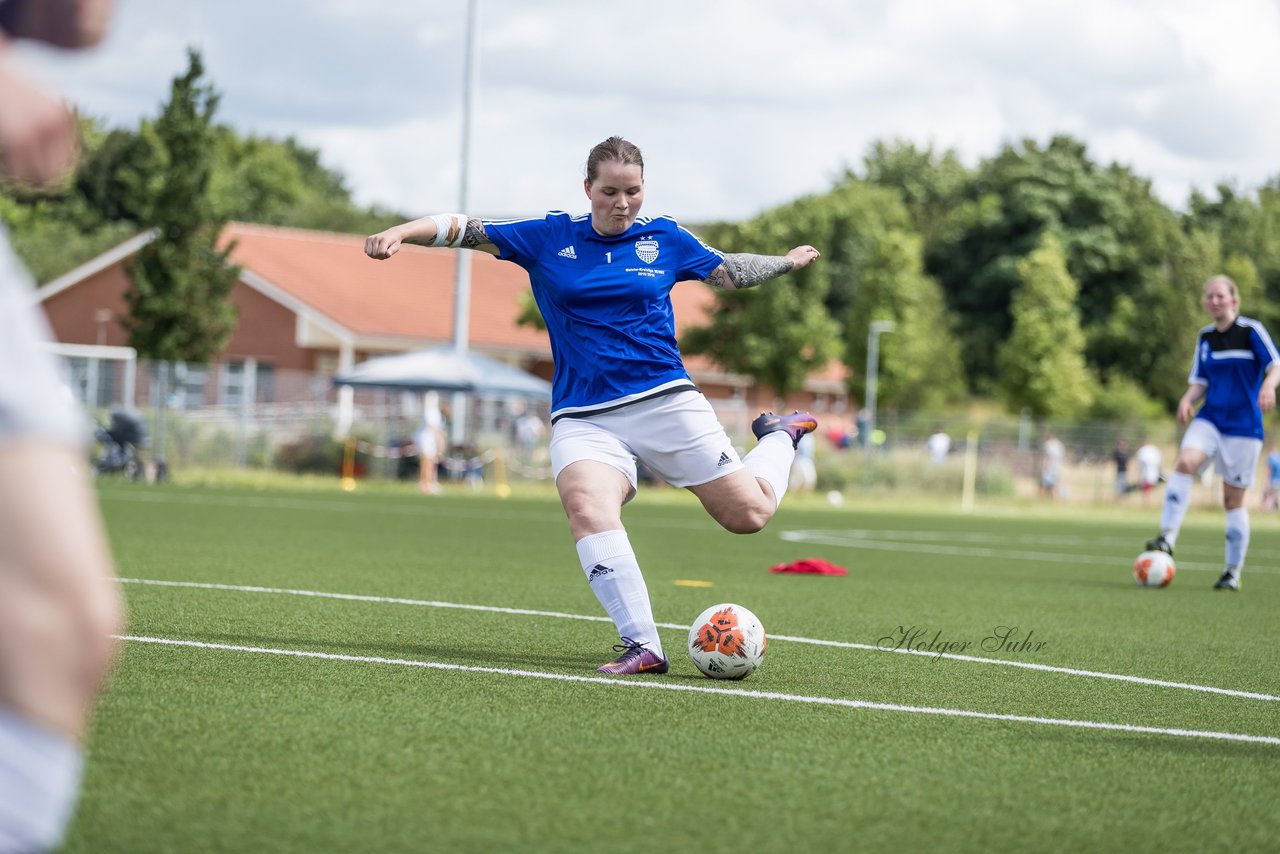 Bild 99 - Frauen FSC Kaltenkirchen - SG Daenisch-Muessen : Ergebnis: 7:1